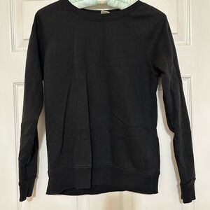 Girl’s Black Fleece Sweatshirt; Size Small (4-6)
